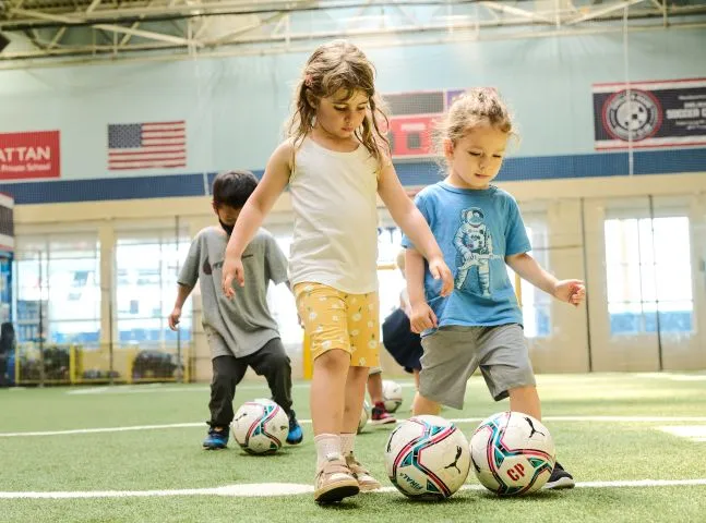 Playing Stars (5-6 yrs)